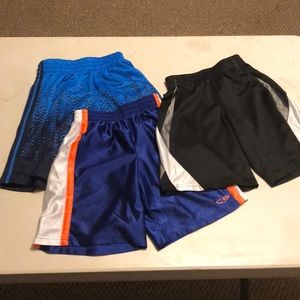 Champion, set of 3, shorts Boys 6-7. GUC!